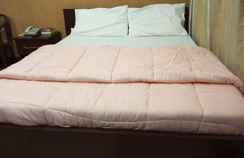 Calabar Cabina | Howard Lodgings and Leisure