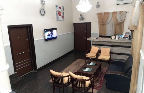 Calabar Cabina | Howard Lodgings and Leisure