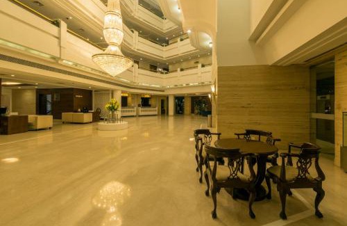 Taj Ganj Hotel | Howard Plaza The Fern, Agra