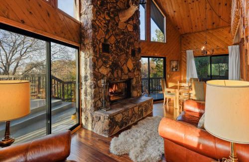 Lake Arrowhead Casa | Howard's Cabin