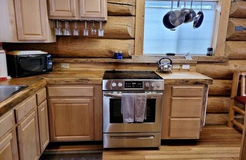 Winthrop Casa | Howling Wolf Cabin-Ski Trail Access!
