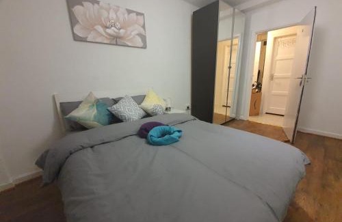 Haggerston Casa | Hoxton Rooms E2