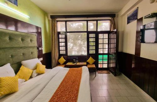 Dalhousie Hotel | Hoyel Ashiana Regency