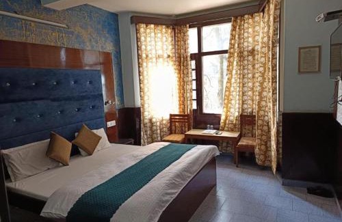 Dalhousie Hotel | Hoyel Ashiana Regency