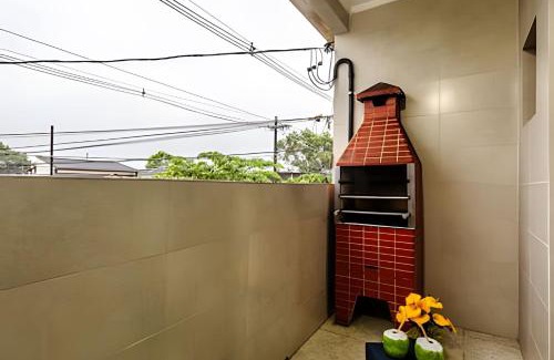 Quietude Casa | HP2 - Casa em Condomínio com Sacada, Churrasqueira, Wi Fi 250Mb e Estacionamento Grátis
