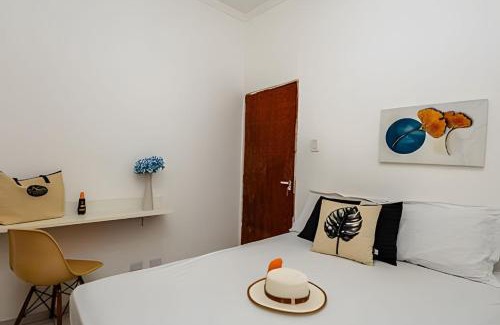Quietude Casa | HP3 - Casa Condomínio com Ar Condicionado, Churrasqueira, Wi Fi 250Mb e Estacionamento Grátis
