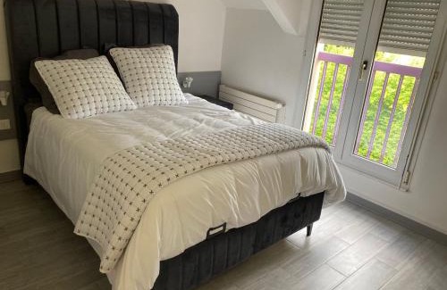 Meaux Cama Y Desayuno | HSH France Chambre City 6 Proche de Disney