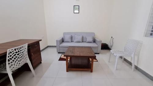 Sector 2 Apartamento | HSR layout Adobe