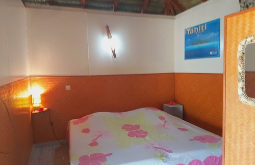 Huahine Cama Y Desayuno | HUAHINE - Bungalow Opuhi 3p