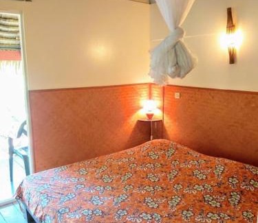 Huahine Casa | HUAHINE - Bungalow Vanille 2p