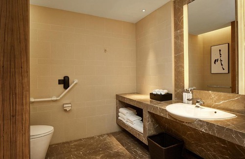 Beilun Hotel | HUALUXE Ningbo Harbor City