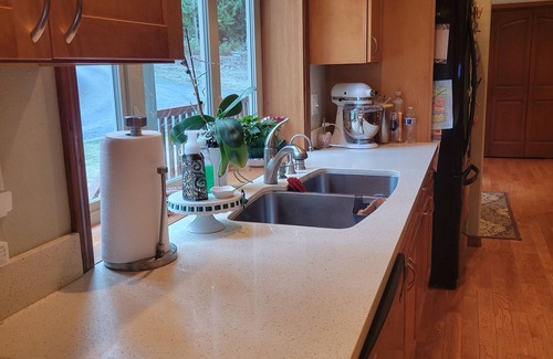 Sequim Casa | Huckleberry Hideaway | Whole Family Getaway