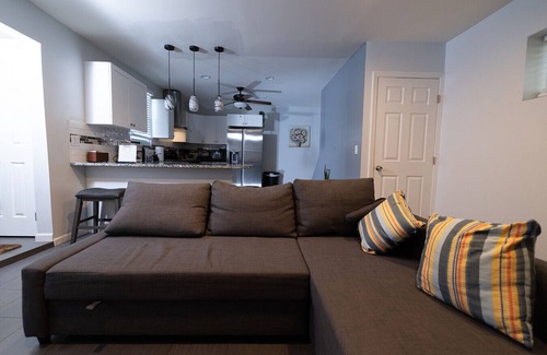 Union City Casa | "Hudson Haven-Near NYC Transit"