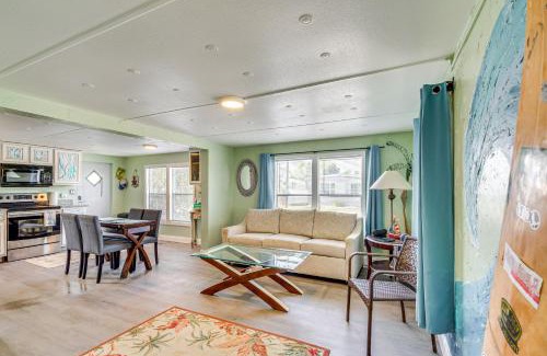 Vista Del Mar Casa | Hudson Home with Dock on Canal about 1 Mi to Beach!