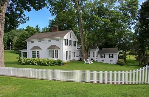 Pine Plains Casa | Hudson Valley - Picardy Farm: The Garden House