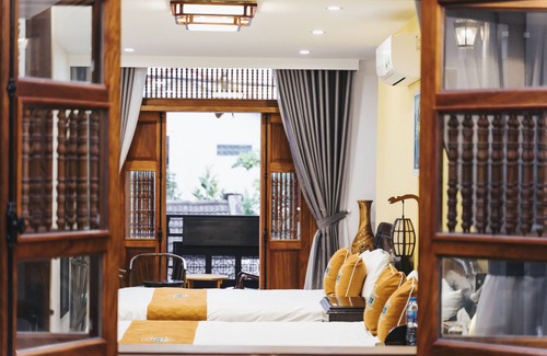 Hue Hotel | Hue 1962 Inn