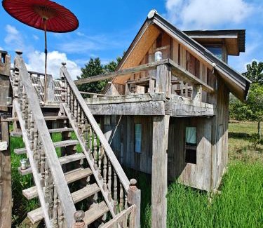 Chom Thong Casa | hueankwankao เฮือนขวัญข้าว