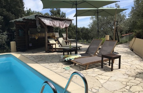 Callas Casa | Huge 12x5m saltpool. Unique 8000m2 naturist property, 5min to Callas square .