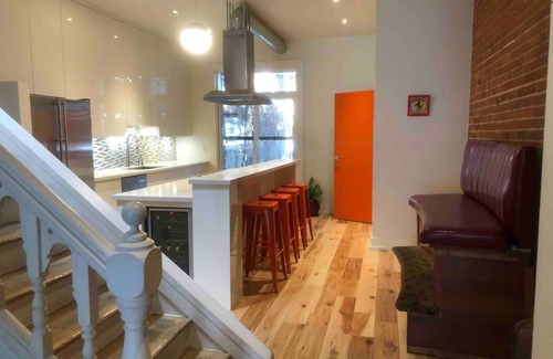 Garden District Apartamento | Huge 2-Story Loft