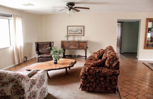Lake Isabella Casa | Huge 4 bedroom lakeview home