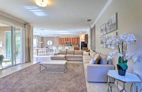 Bellavida Villa | Huge 6Br 6Bath Villa & Private pool Min to Disney