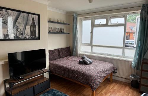 Hammersmith Apartamento | Huge and affordable 3 bedroom flat in Hammersmith for 7 people with welcome breakfast