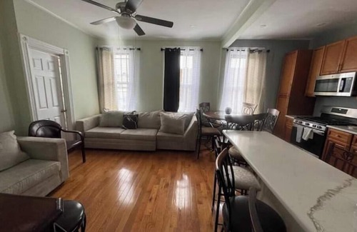 Guttenberg Apartamento | Huge apt 20mins to Time Square
