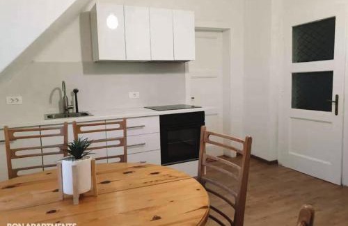 Bezigrad District Apartamento | Huge BBQ Garden 2, Spacious Flat, AC, Free Parking 2