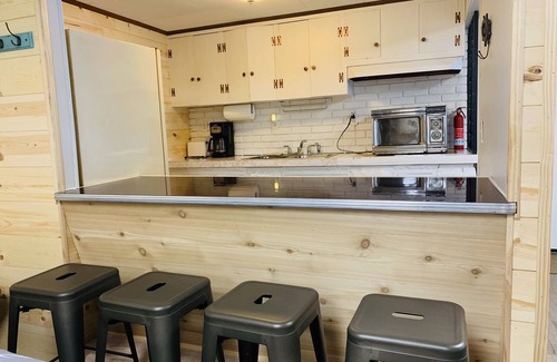 Wolf Lake Casa | ¡¡¡NUEVA APERTURA!!! Descuentos y 4 noches min-- ¡17-24 de agosto DISPONIBLE!
