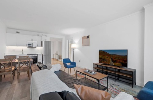 Atlantic City Condominio | Huge Beachfront Condo CozySuites at Showboat