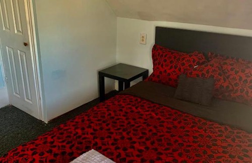 Pawtucket Apartamento | Huge Comfortable apartment close to everything