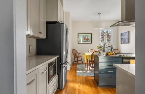 West End Casa | Huge Historic Downtown Townhome