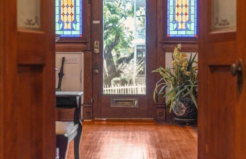 Downtown Casa | Huge Historical Victorian Mansion in Downtown Pensacola