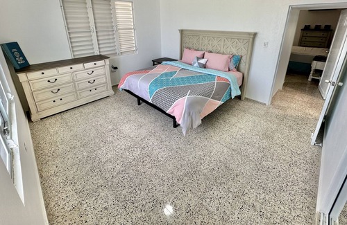 Coto Casa | Huge Home, Renovated 5 Bedrooms, 4 Bathroom, 2 Pools, kitchen near Best Beaches
