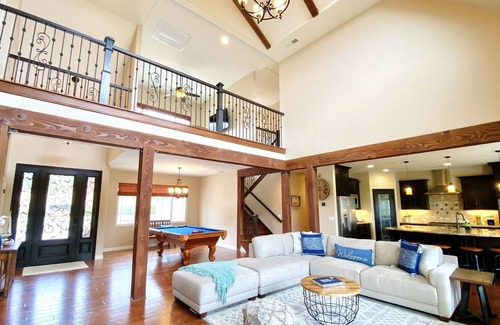 Poway Casa | Huge Home | SD Safari | Firepit | Mountain View