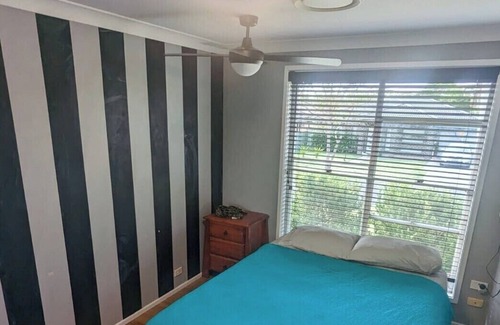 Werrington Downs Casa | Huge Home! With Pool, Games Room, Outdoor Entertaining
