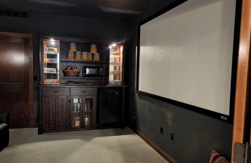 Hobart Casa | Huge home with theater, hot tub, golf cart, and just minutes from Lambeau Field!