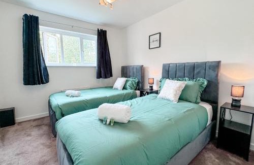 Middleton Apartamento | Huge House - Free Parking - 4 bed 3 Bathroom - Leeds