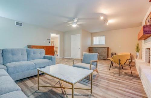 North San Antonio - SAT Casa | Huge House Fun Central 4BD 3BA with POOL