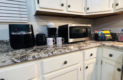 Seventh Ward Casa | Huge Mardi Gras Home - 3BR 2BA - 0.6 Miles ~ Canal