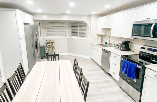 Fruit Heights Casa | Huge Modern 3BR Private Basement Near Lagoon & SLC