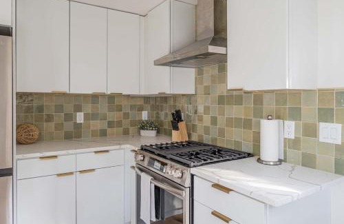 Rosendale Casa | Huge Modern Chalet on Trestle Trail New Paltz & Rosendale