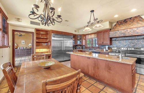 Hollywood Lakes Cabaña | Huge Pool 6 Bedrooms 20 People Beach