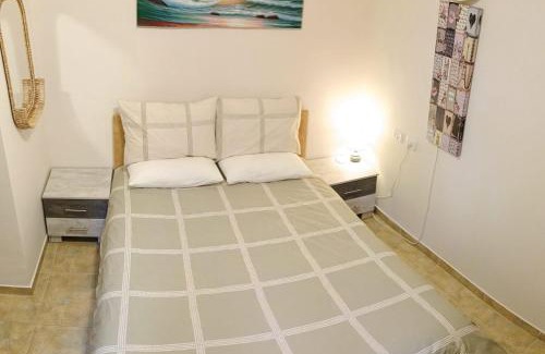 Dafna Apartamento | Huge & Private Villa In Kibbutz Dafna