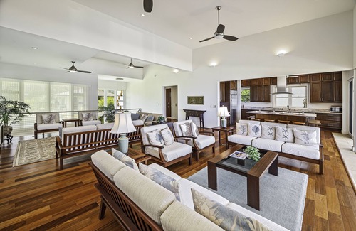 Mokuleia Casa | Hula House - Beachfront North Shore Oahu