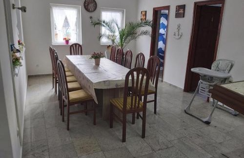 Gyenesdias Apartamento | Hullám Apartman