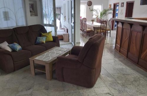 Gyenesdias Apartamento | Hullám Apartman