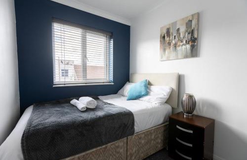 Hull Old Town Apartamento | Hullidays - 'Old School Penthouse' Trinity Square