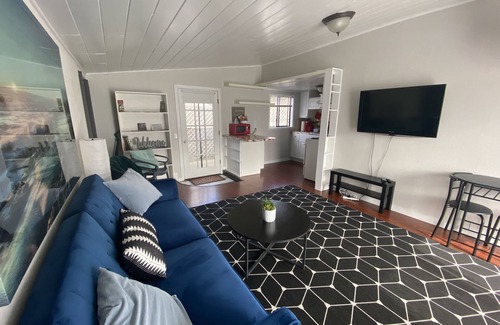 Humboldt Hill Casa | Humboldt Bay View Bungalow