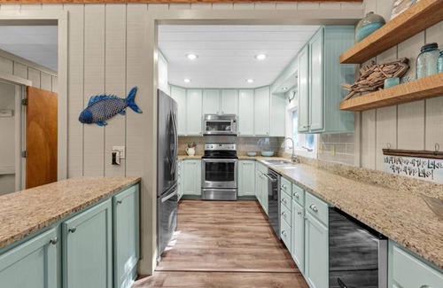 Macon Casa | Hummingbird Haven on Lake Gaston| 3 Night Minimum Peak Season!